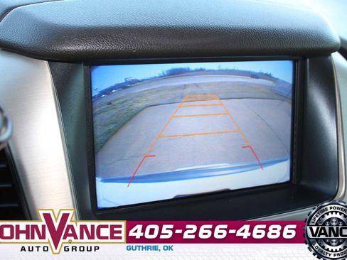 Used 2017 GMC Yukon Denali image 45