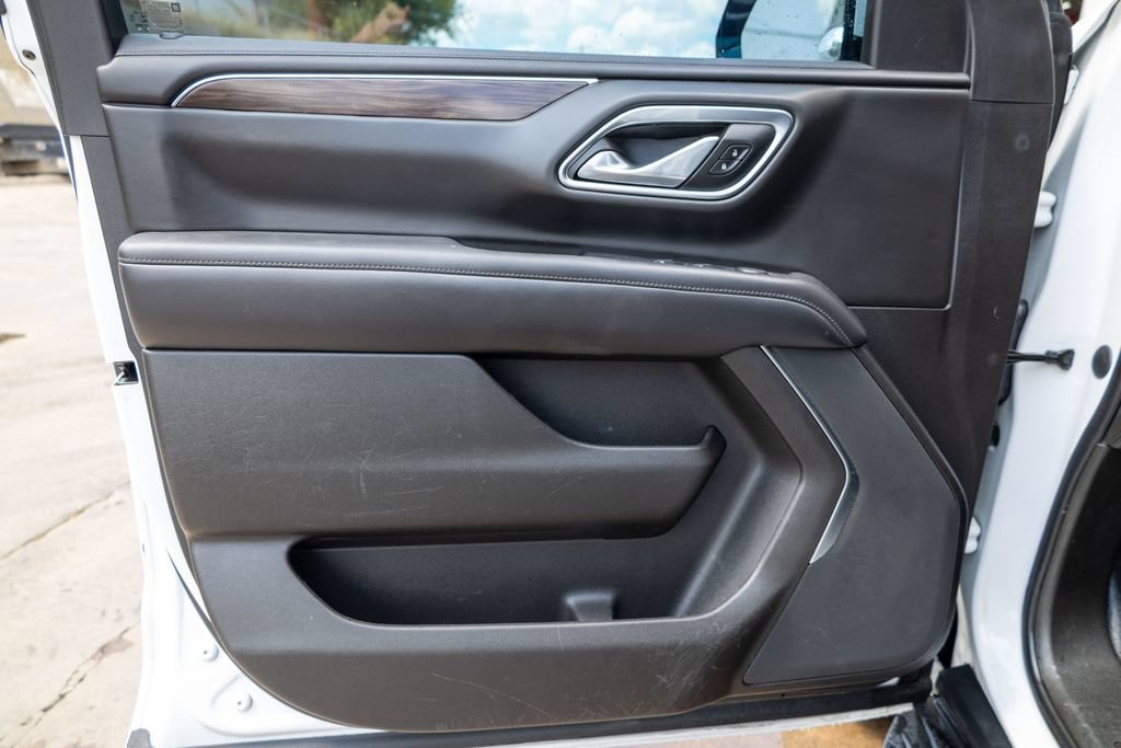 Used 2021 Chevrolet Tahoe 2WD w/ Remote Keyless Entry Package image 19