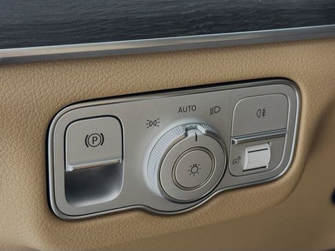 New 2026 Mercedes-Benz GLE 450 4MATIC image 11