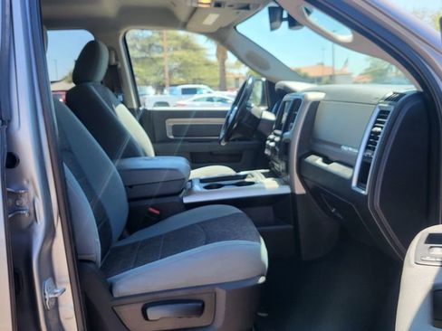 Used 2019 RAM 1500 Lone Star AWD/4WD image 16