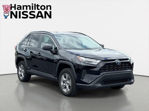 Used 2024 Toyota RAV4 LE AWD/4WD image 1