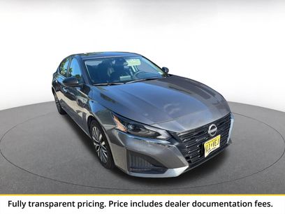 Used 2025 Nissan Altima 2.5 SV