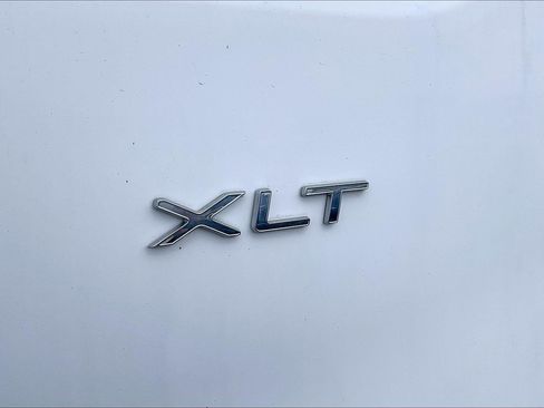 Used 2020 Ford Transit 350 XLT RWD image 7