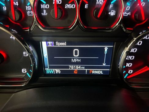 Used 2018 Chevrolet Silverado 1500 LT w/ All Star Edition AWD/4WD image 13