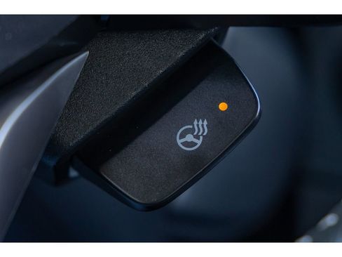 Used 2024 Subaru Forester Touring w/ Convenience Package image 30