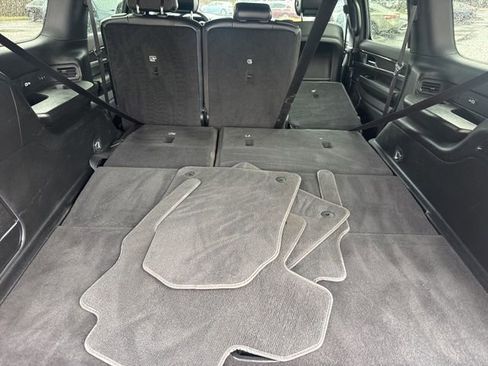 Used 2022 Jeep Wagoneer Series III image 33