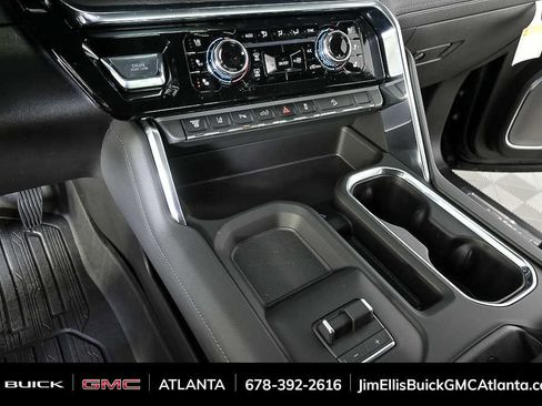 New 2026 GMC Sierra 2500 Denali w/ Denali Reserve Package AWD/4WD image 18
