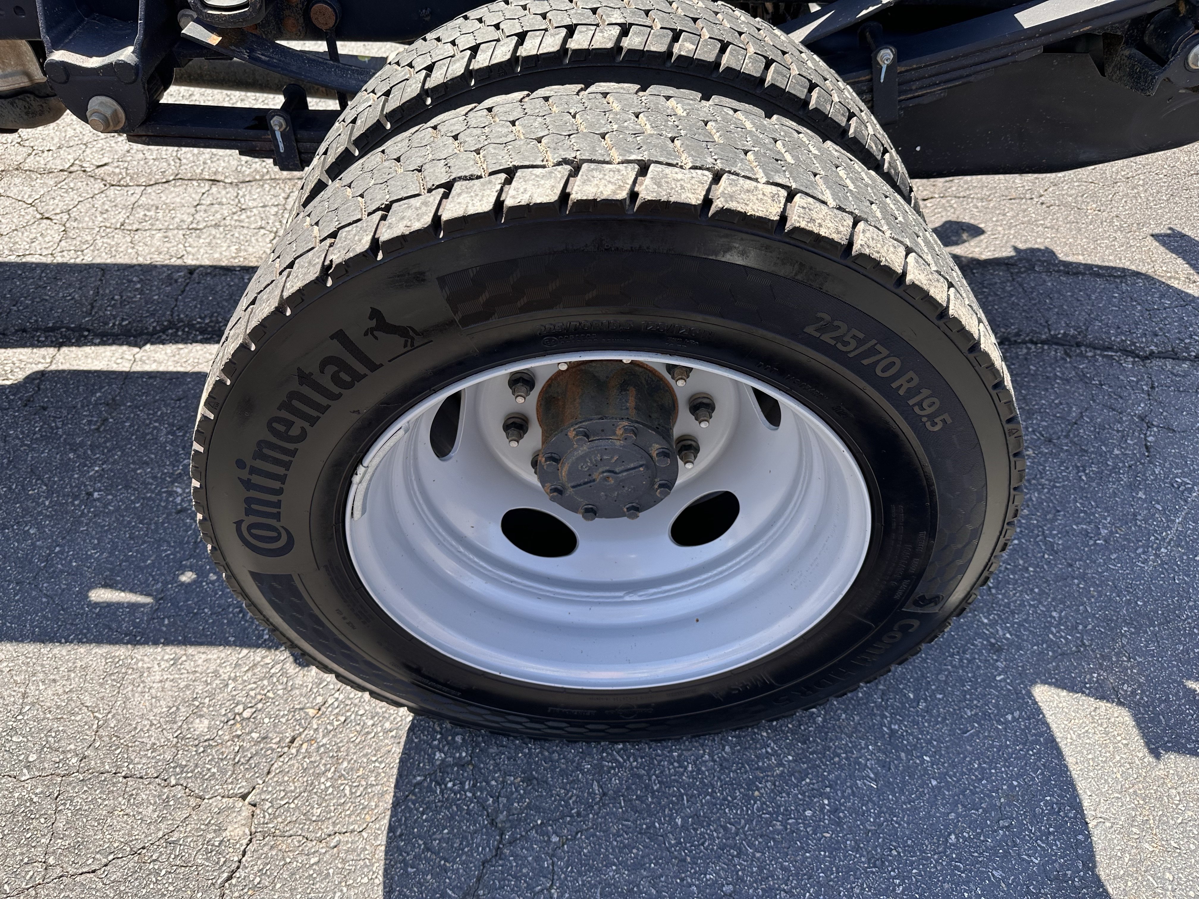 Used 2024 Ford F550 4x4 Crew Cab Super Duty image 27
