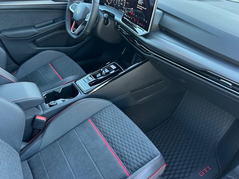 New 2026 Volkswagen GTI SE image 14