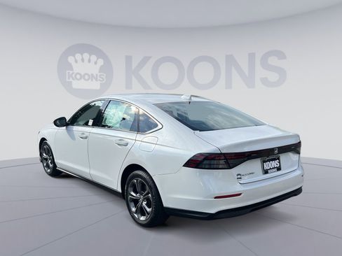 Used 2023 Honda Accord EX image 4