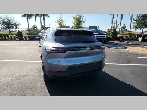 New 2026 Chevrolet Equinox EV LT image 27