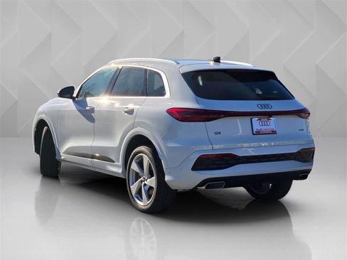 New 2025 Audi Q5 Premium Plus image 4