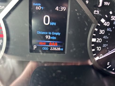 Used 2024 Toyota Tundra SR5 w/ TRD Off-Road Package AWD/4WD image 28