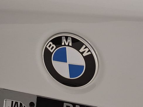 Used 2026 BMW 330i Sedan w/ Convenience Package RWD image 34
