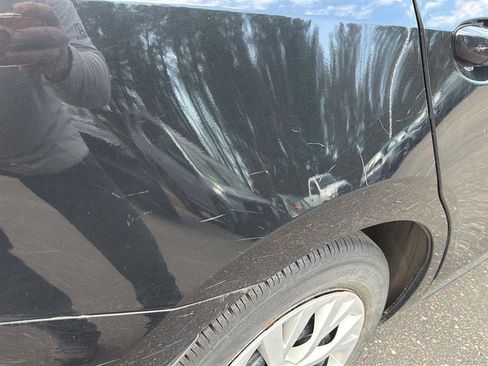 Used 2019 Toyota Corolla LE image 14