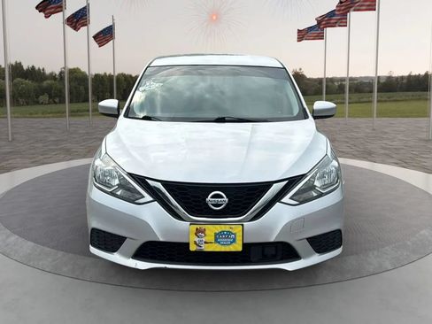 Used 2018 Nissan Sentra S FWD image 5