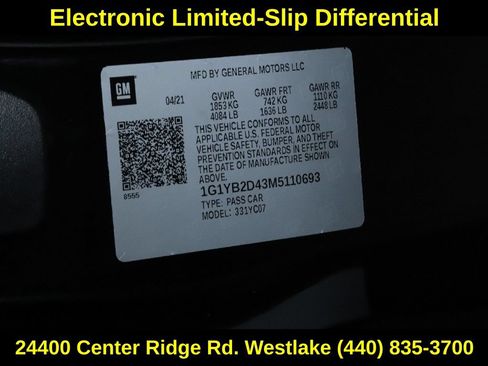 Used 2021 Chevrolet Corvette Stingray Preferred Cpe w/ Z51 Performance Package RWD image 18