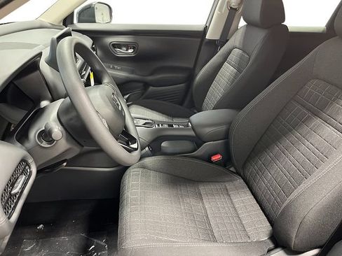 New 2027 Honda HR-V LX image 13