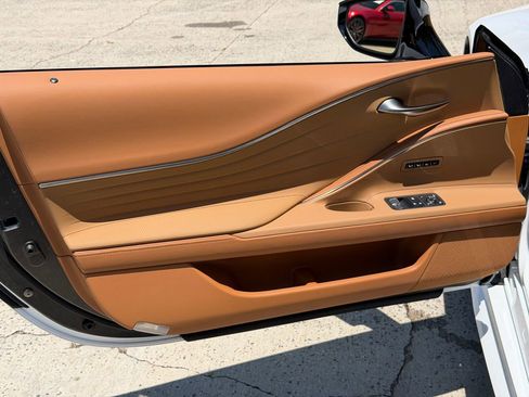 Used 2023 Lexus LC 500 Convertible w/ Touring Package RWD image 13