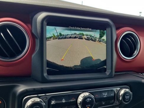 Used 2020 Jeep Wrangler Unlimited Rubicon AWD/4WD image 23