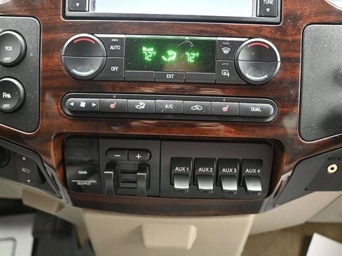 Used 2008 Ford F250 Lariat AWD/4WD image 17