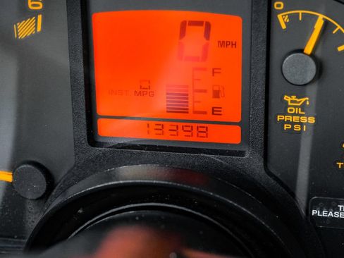 Used 1993 Chevrolet Corvette Coupe RWD image 16
