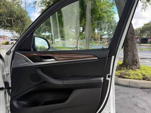 Used 2021 BMW X3 sDrive30i RWD image 16