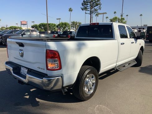Used 2024 RAM 3500 Tradesman w/ Chrome Appearance Group image 9