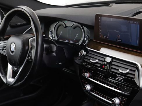 Used 2019 BMW 540i xDrive w/ Convenience Package image 22