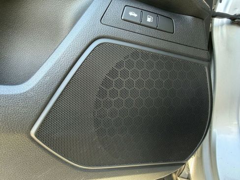 Used 2018 Honda Clarity Touring image 24