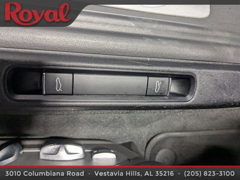 Used 2018 Porsche 718 Cayman RWD image 12