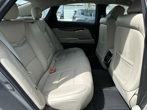 Used 2019 Cadillac XTS Luxury w/ Driver Awareness Package image 18