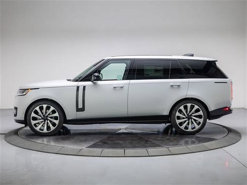 New 2026 Land Rover Range Rover Long Wheelbase Autobiography AWD/4WD image 2