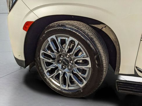 Used 2024 GMC Yukon Denali Ultimate image 36