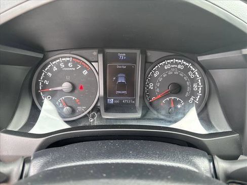Used 2021 Toyota Tacoma SR image 11