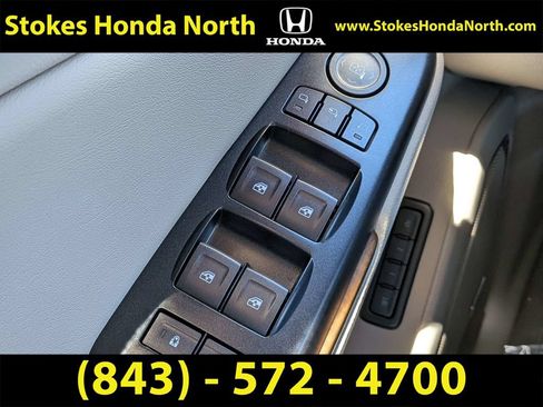 Used 2019 GMC Yukon Denali w/ Denali Ultimate Package AWD/4WD image 33