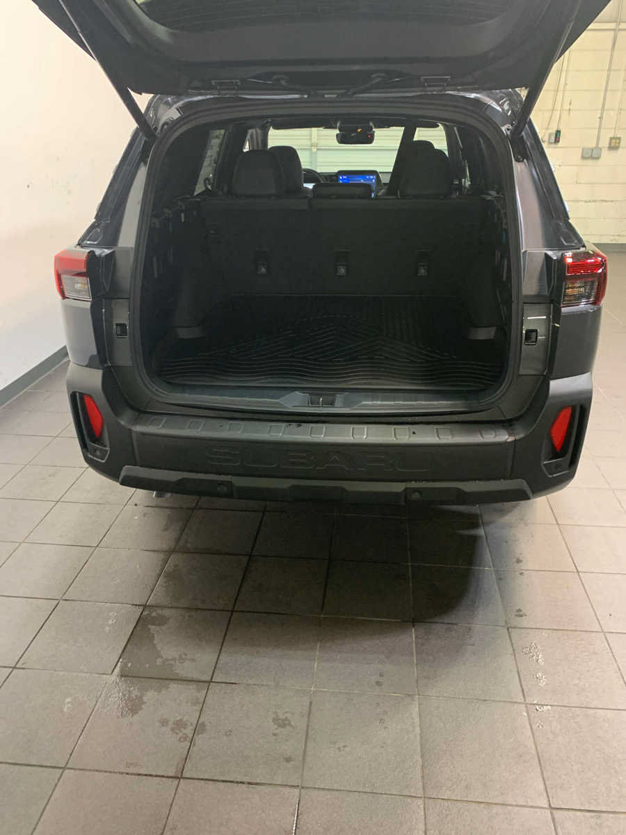 New 2026 Subaru Outback Limited AWD/4WD image 11