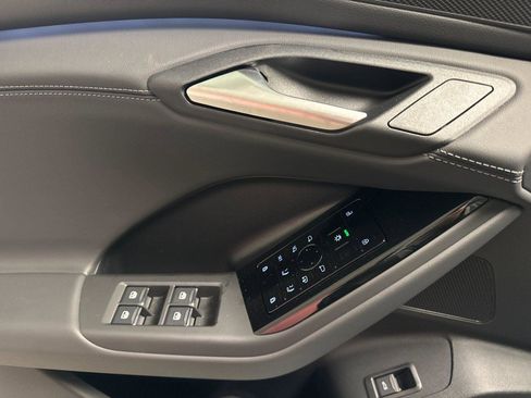 New 2027 Audi Q6 e-tron Premium AWD/4WD image 10