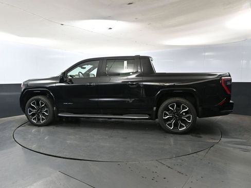 New 2025 GMC Sierra EV Denali image 9