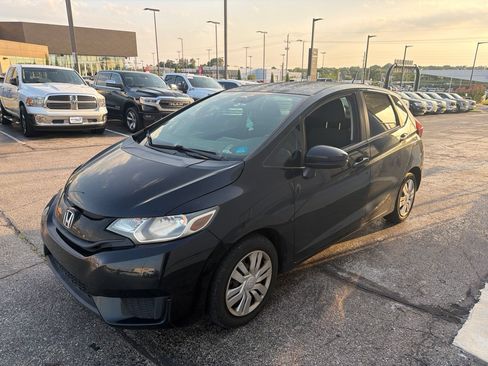 Used 2016 Honda Fit LX image 2