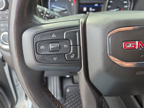 Used 2021 GMC Sierra 1500 AT4 w/ AT4 Premium Package AWD/4WD image 22