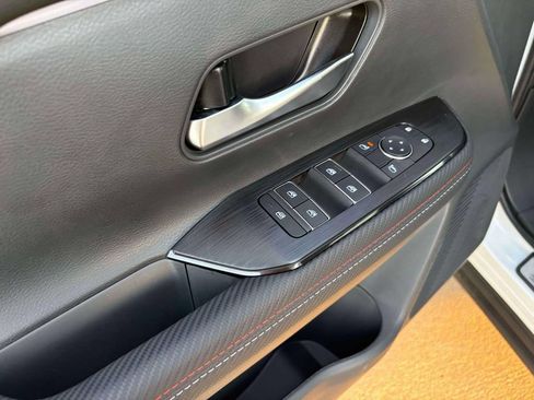 New 2026 Nissan Kicks SR w/ Illumination Package FWD image 9