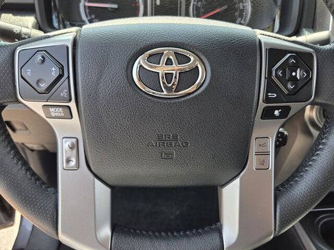 Used 2022 Toyota 4Runner Limited RWD image 25