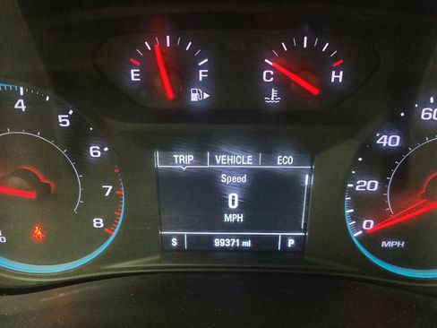 Used 2020 Chevrolet Malibu LT FWD image 23