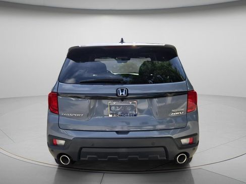 Used 2024 Honda Passport EX-L image 6