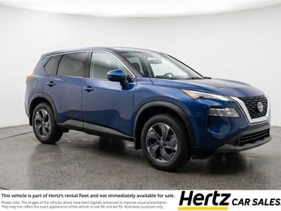 Used 2025 Nissan Rogue SV
