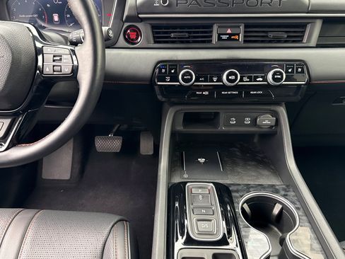 Certified 2026 Honda Passport TrailSport Elite image 19