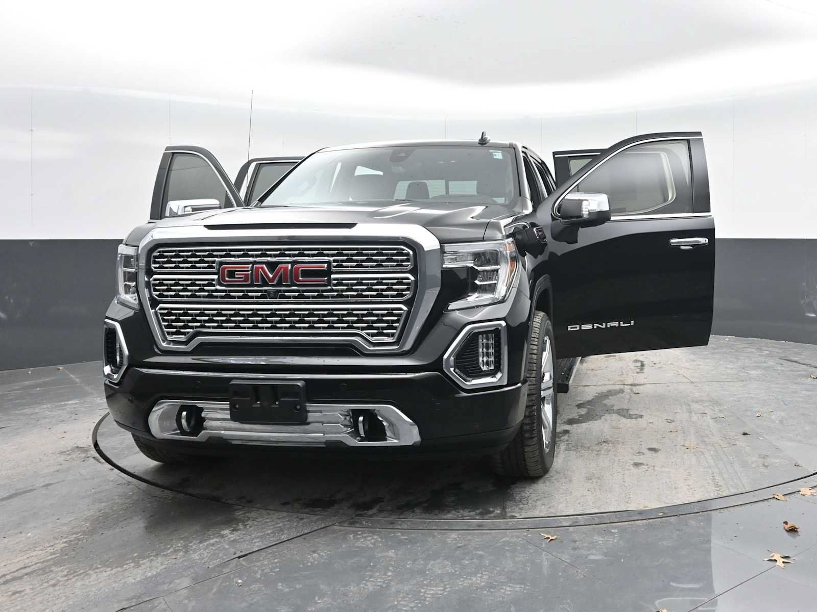Used 2019 GMC Sierra 1500 Denali w/ Denali Ultimate Package AWD/4WD image 55