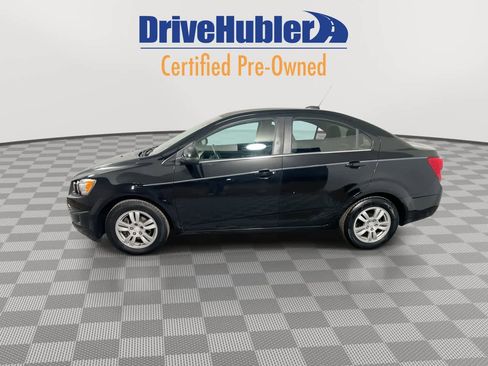 Used 2016 Chevrolet Sonic LT image 5