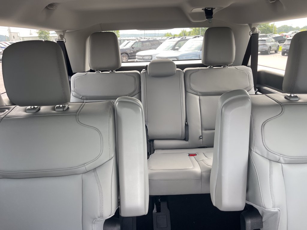 New 2027 Ford Expedition Max Active AWD/4WD image 24
